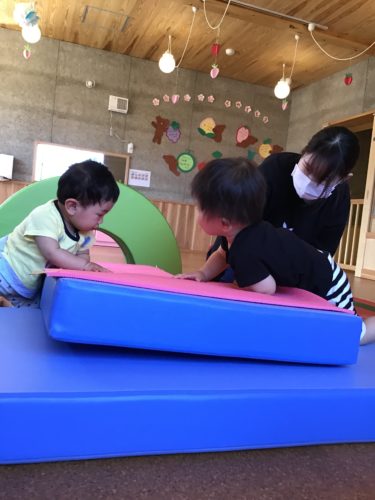 マット遊び