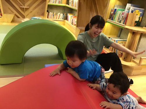 すべり台だー！！