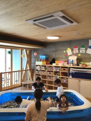 新聞紙あそび！！