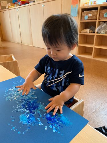 絵具あそび