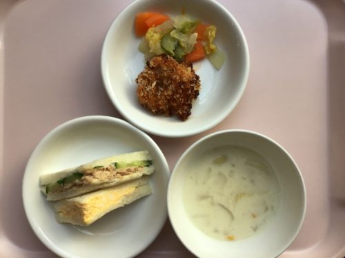 今日の給食
