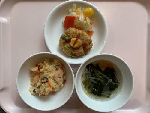 今日の給食
