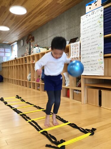 今日はバルシューレ！