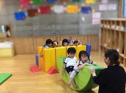 ソフトマット遊び