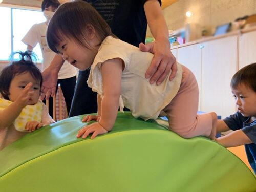 ソフトマット遊び