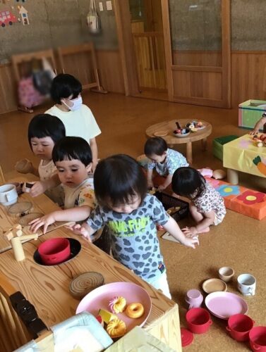 おままごと遊び